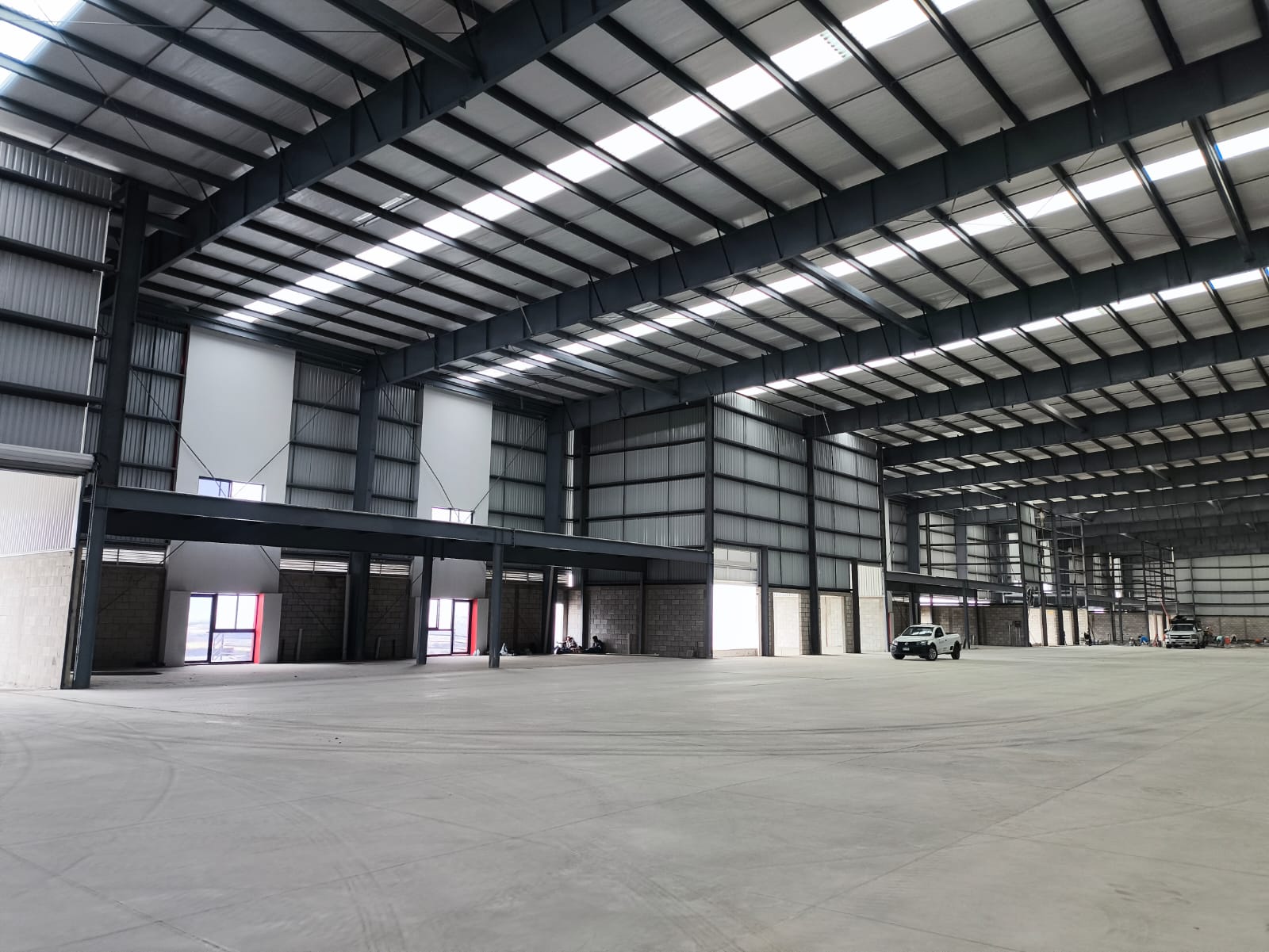 Steel Pemb Model PEMB & Pre-Engineered Metal Buildings | Steel Warehouses & Hangars ...